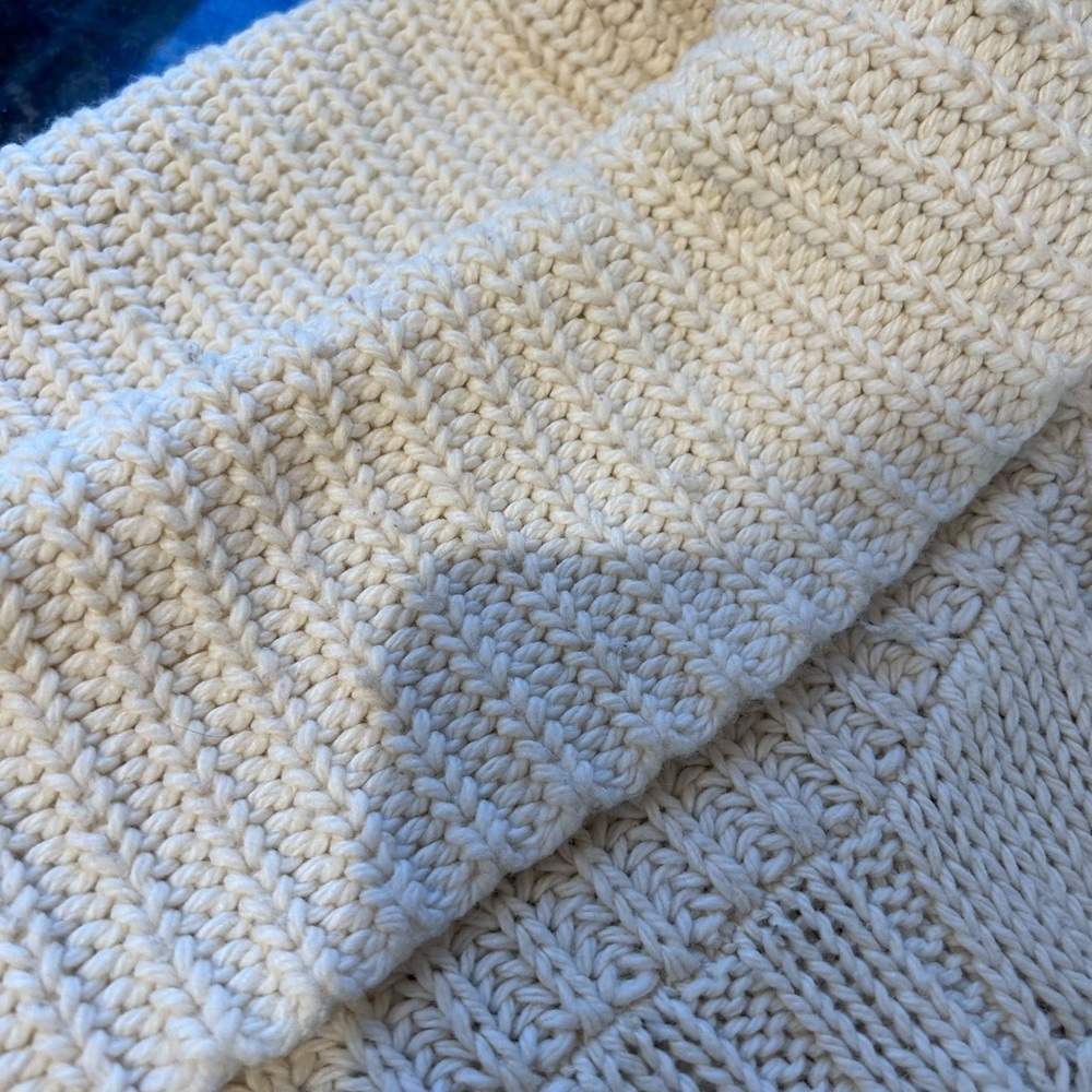 American Eagle Y2K Wool Blend Cable Knit Wide Cowl Neck Short Sleeve. Bella Swan - Picture 13 of 14